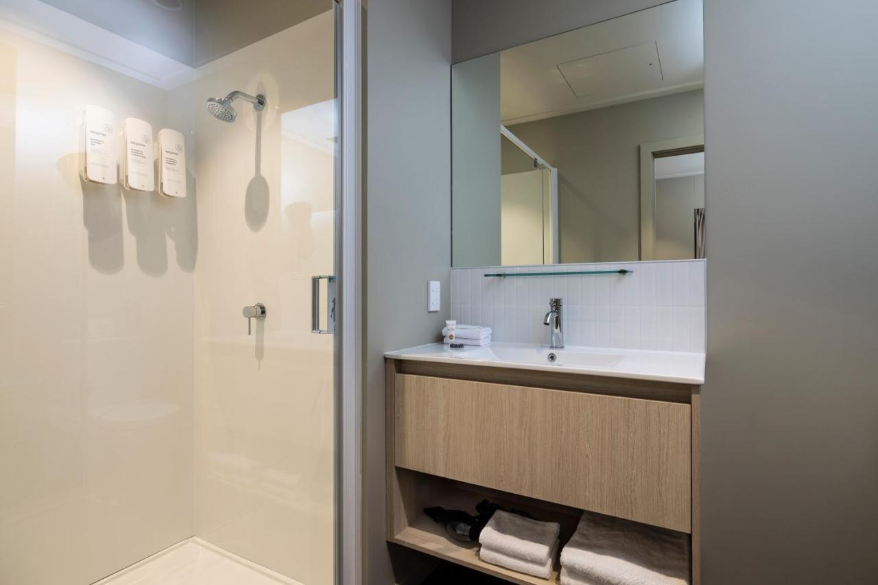 Quest 256 Lambton Hotel เวลลิงตัน ภายนอก รูปภาพ